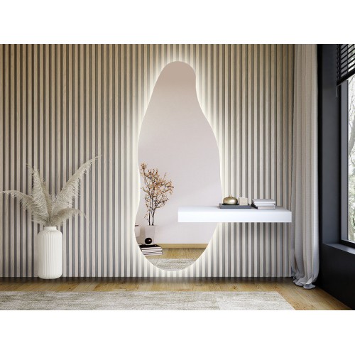 Szabálytalan alakú tükör szekrénykivágással és megvilágítással - BARYT LED