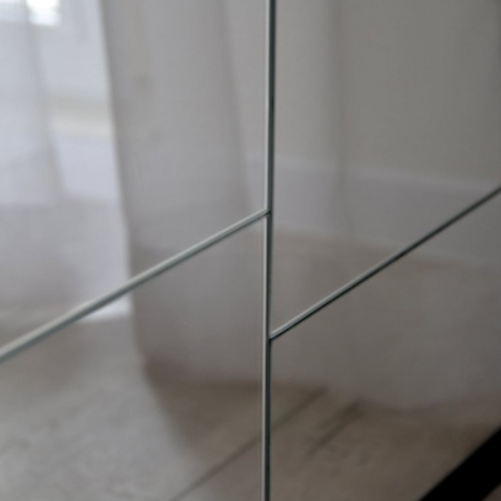 Modern tükör a Mirrors-tól - TETRIS - gyönyörű fekete kerettel